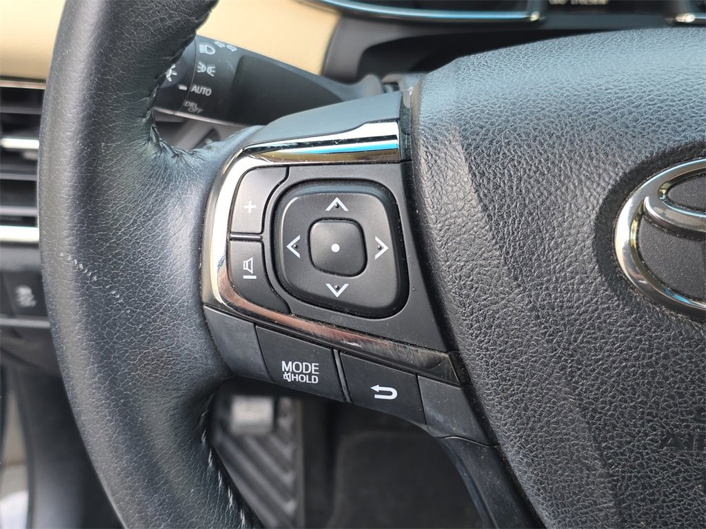 Used 2016 Toyota Avalon XLE Premium image 23