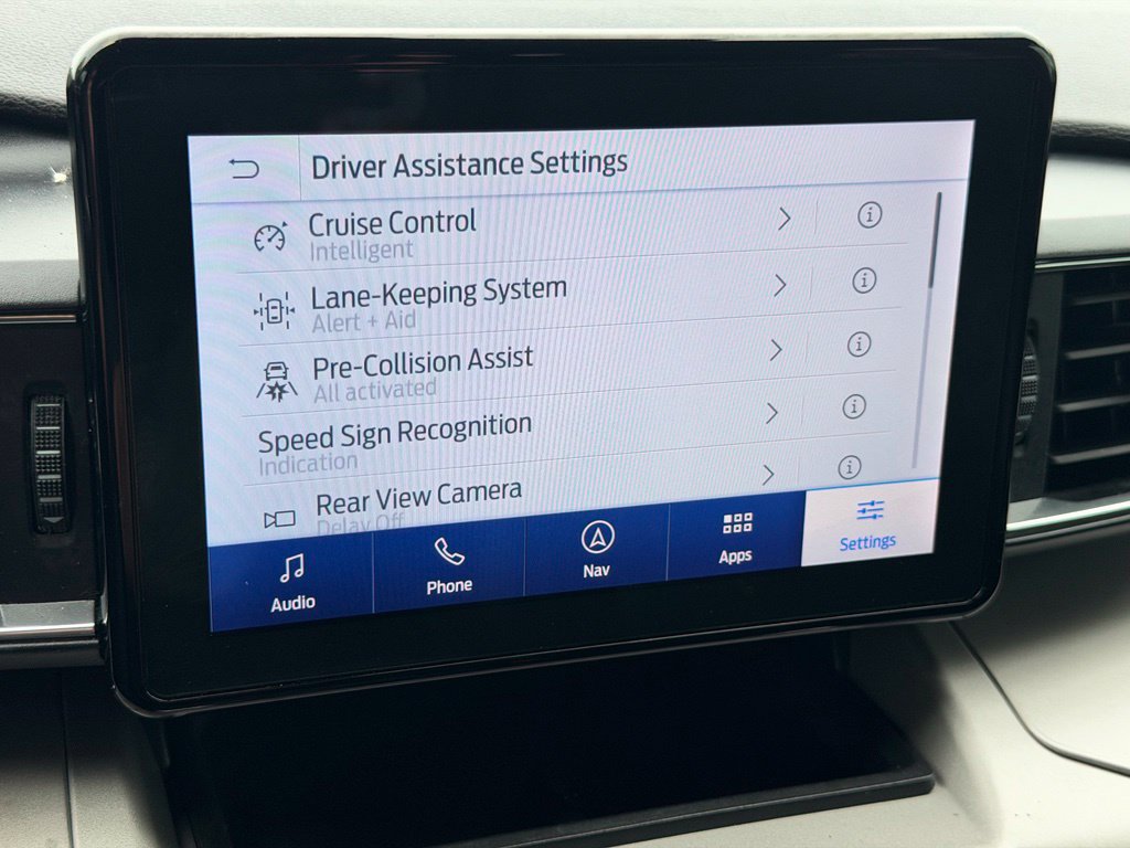 Used 2023 Ford Explorer XLT w/ Equipment Group 202A RWD image 44