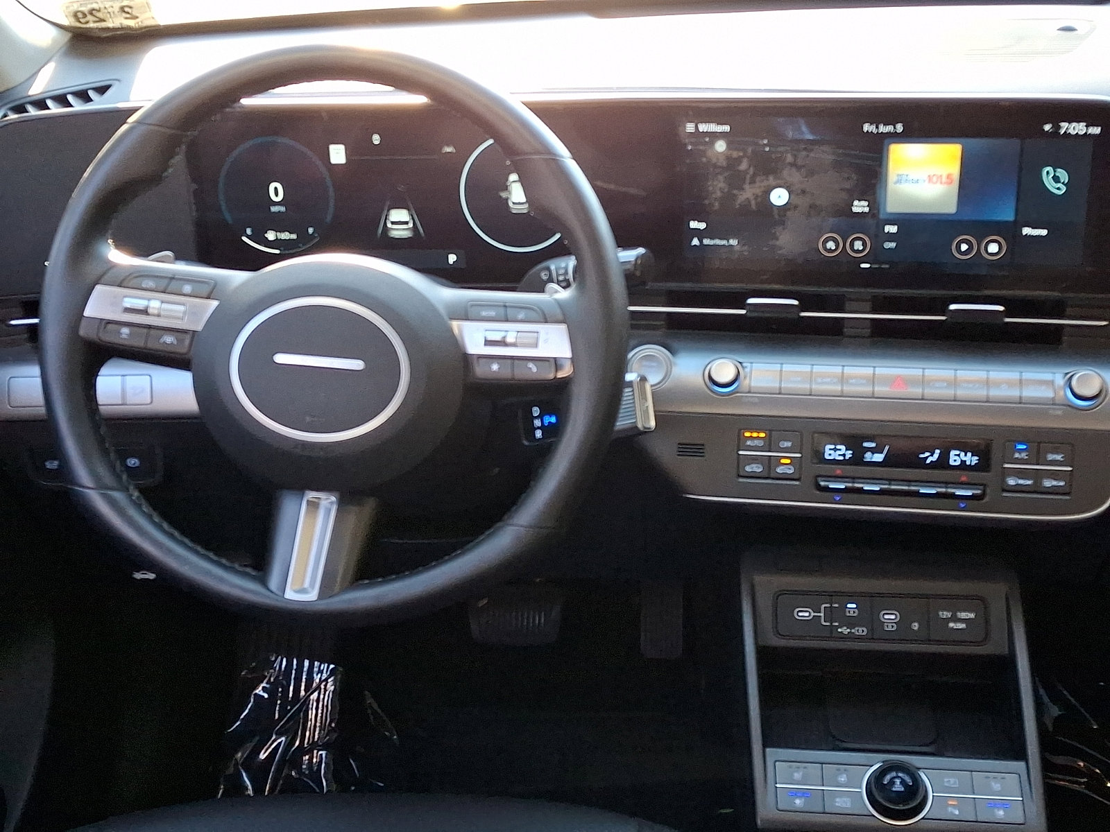Certified 2024 Hyundai Kona Limited AWD/4WD image 12