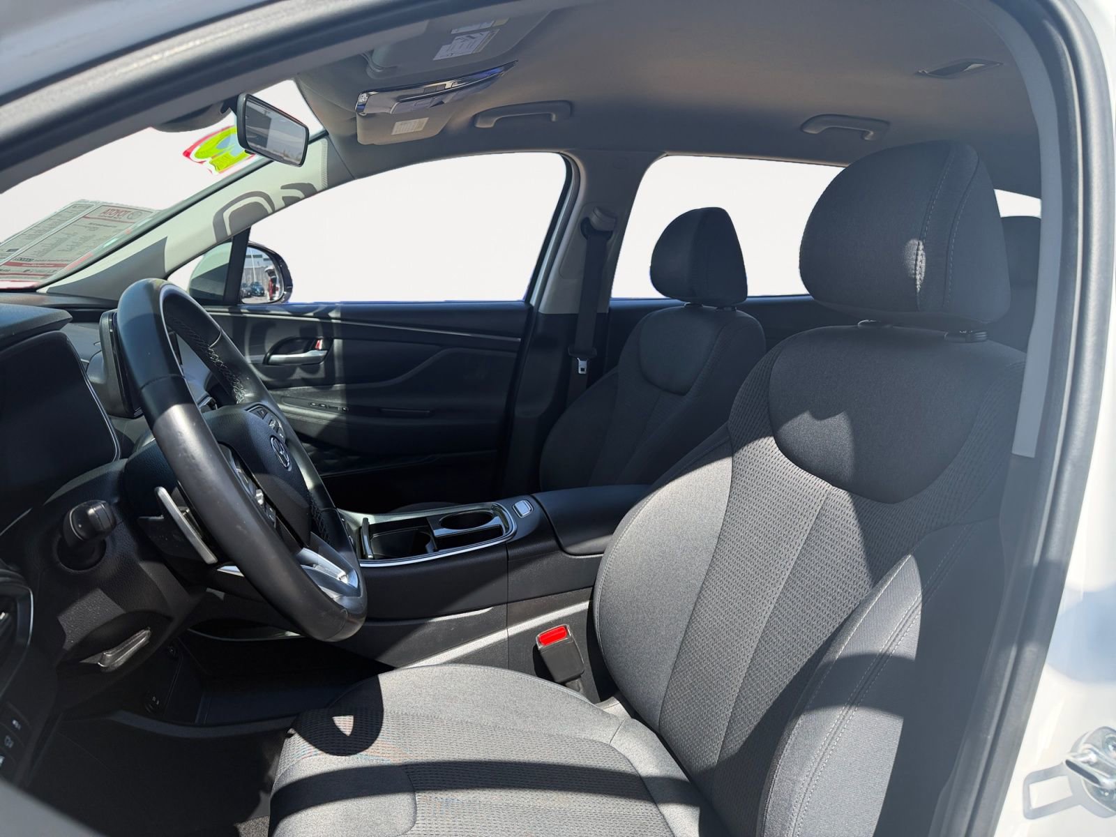 Used 2023 Hyundai Santa Fe SEL FWD image 9