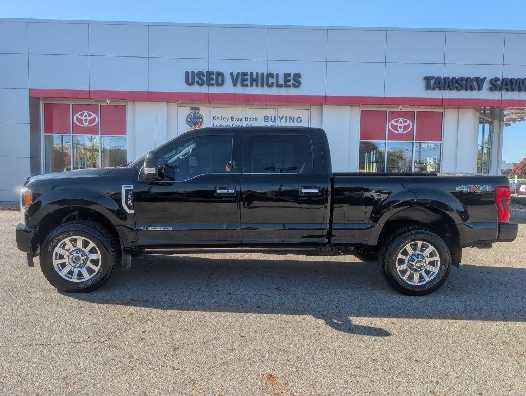Used 2018 Ford F350 Limited AWD/4WD image 4