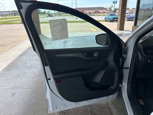New 2025 Ford Escape Active w/ Cold Weather Package image 12