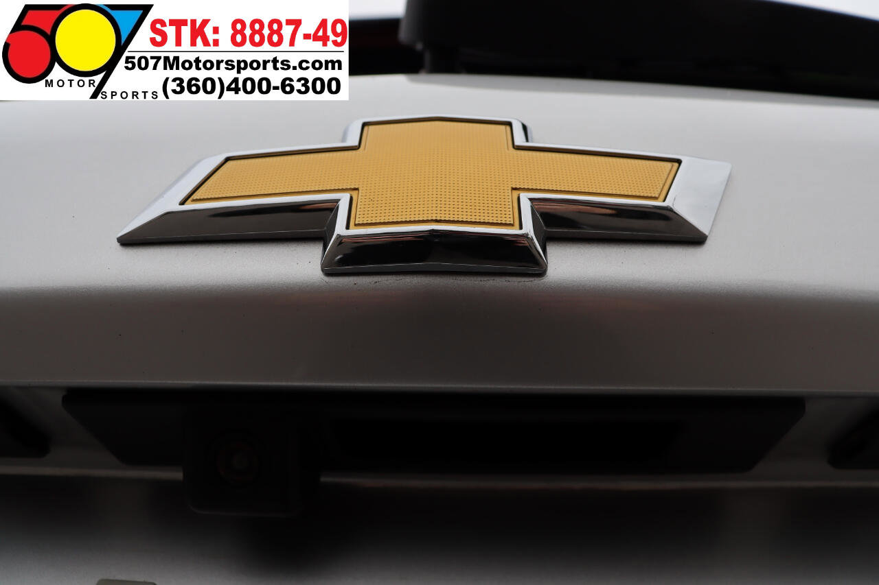 Used 2021 Chevrolet Equinox LT w/ Driver Convenience Package image 13