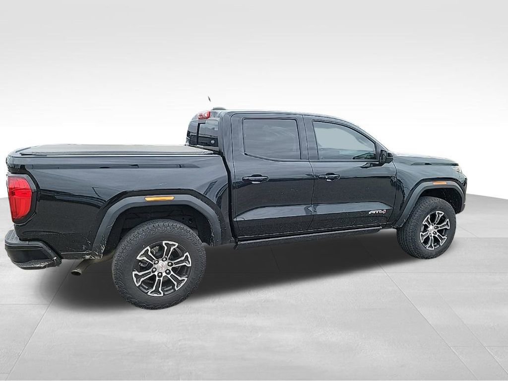 Used 2023 GMC Canyon AT4 w/ AT4 Premium Package AWD/4WD image 18