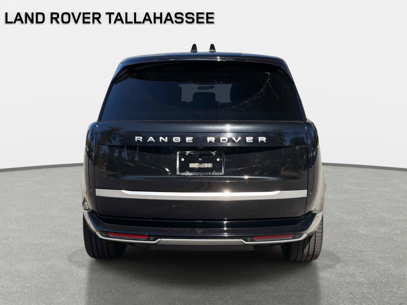 Used 2024 Land Rover Range Rover Long Wheelbase Autobiography AWD/4WD image 30