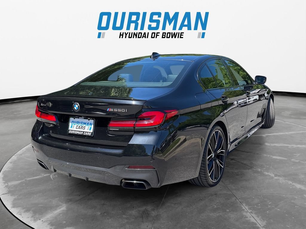 Used 2022 BMW M550i xDrive AWD/4WD image 6