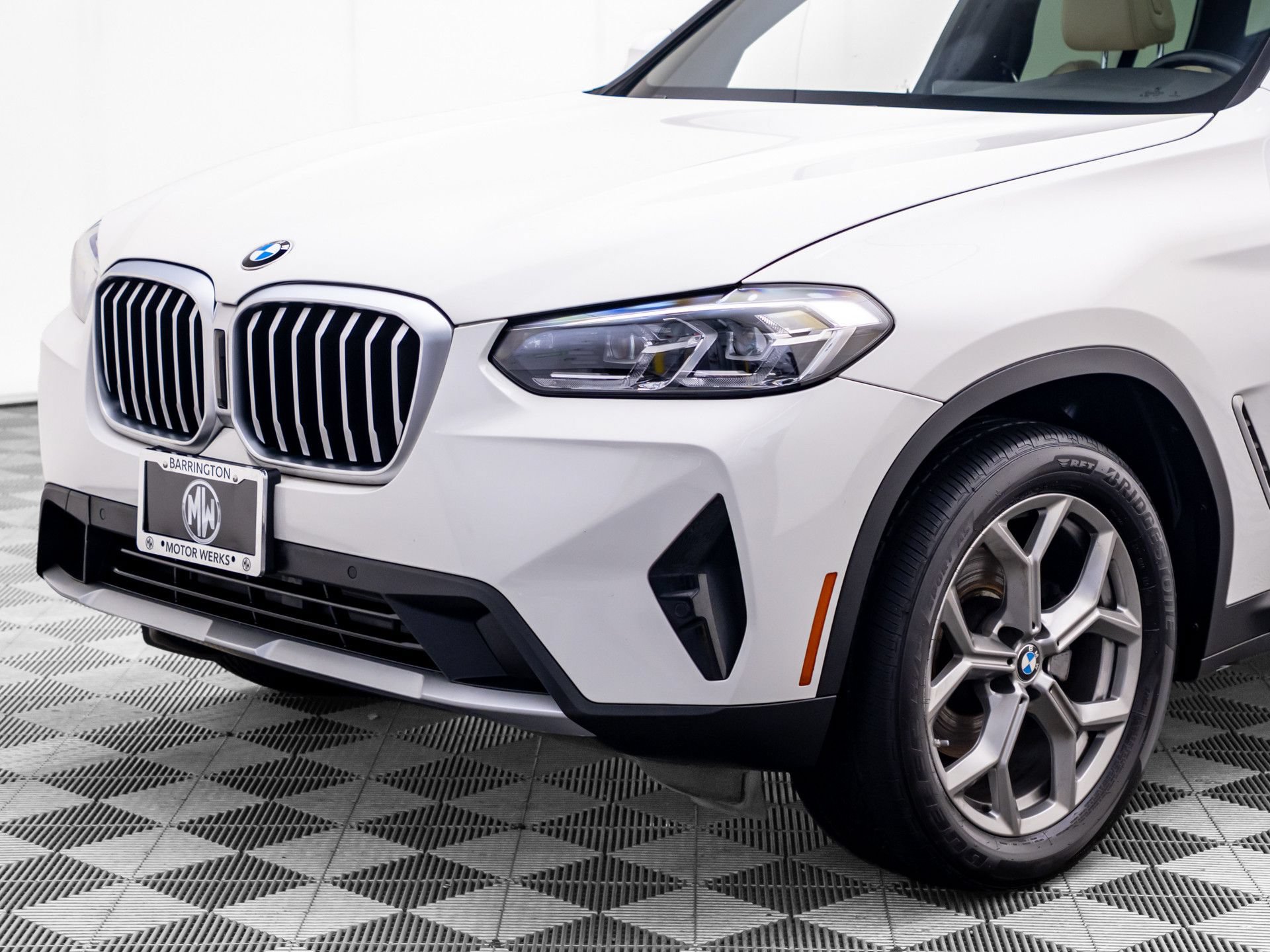 Used 2024 BMW X3 xDrive30i w/ Convenience Package AWD/4WD image 35