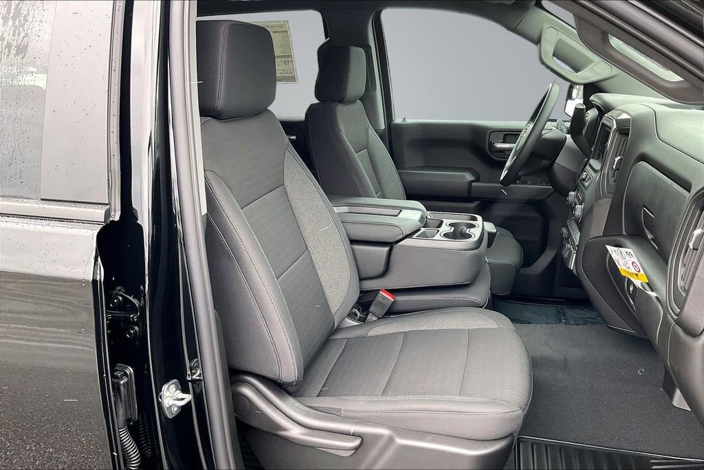 New 2026 Chevrolet Silverado 1500 Custom w/ Turbomax Blackout Package image 11