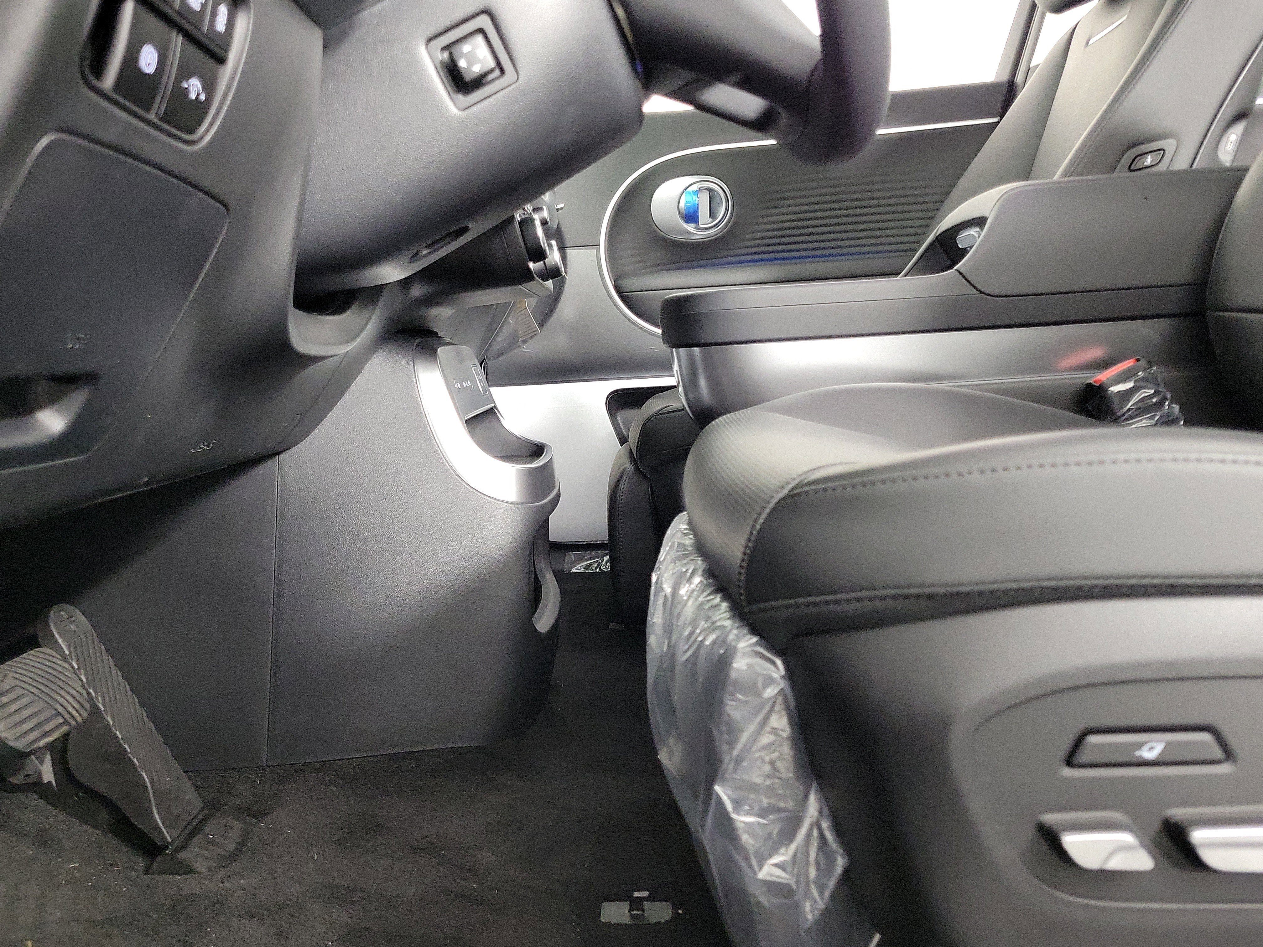 New 2026 Hyundai Ioniq 9 Limited image 29