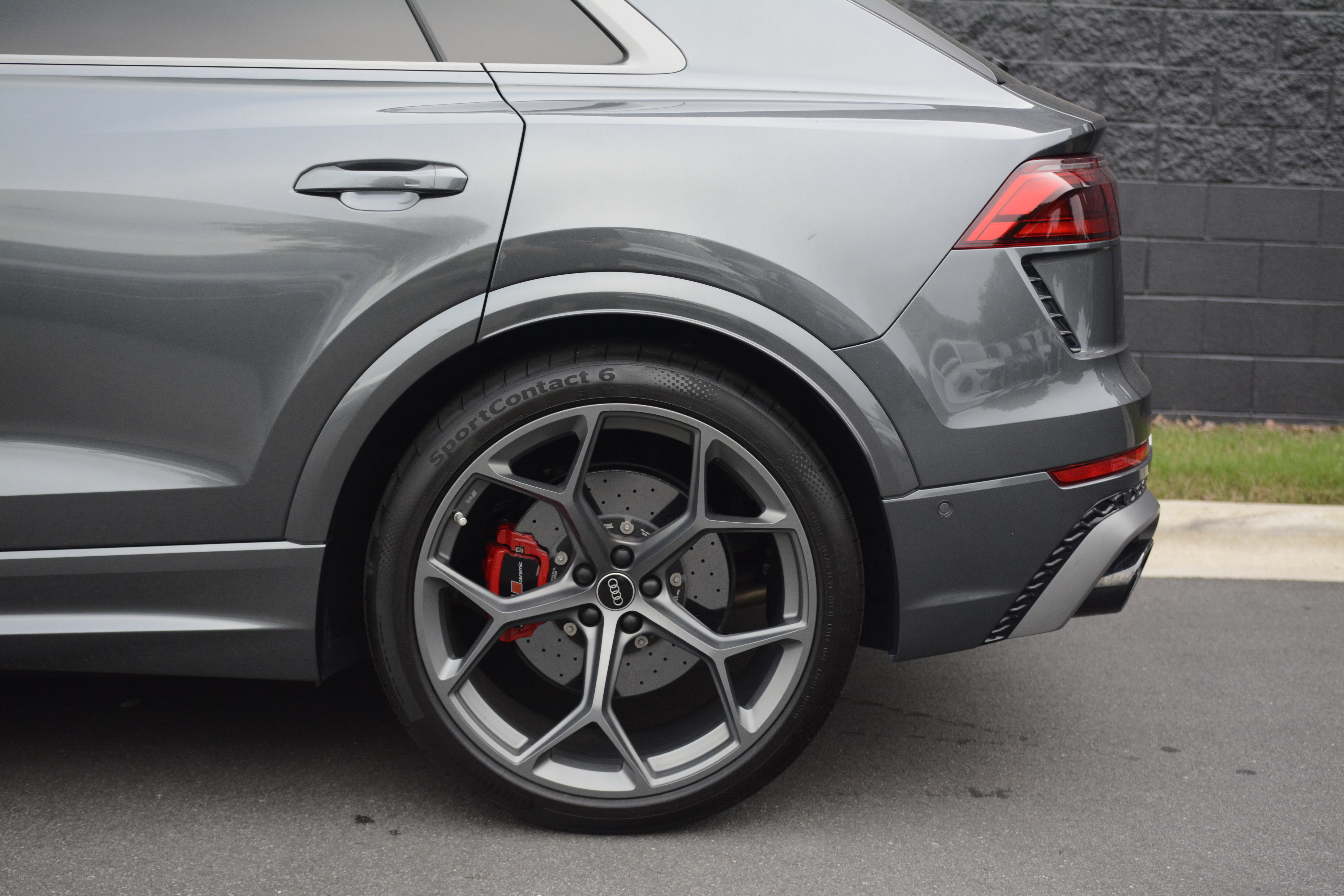 Used 2025 Audi RS Q8 performance AWD/4WD image 42