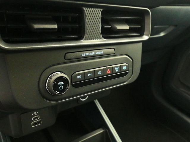 New 2026 Ford Maverick XL image 16