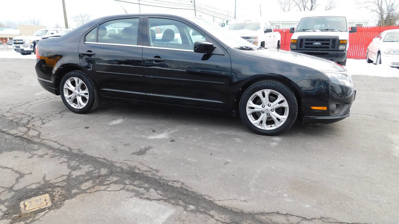 Used 2012 Ford Fusion SE image 4