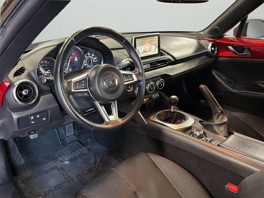 Used 2016 MAZDA MX-5 Miata Grand Touring RWD image 10