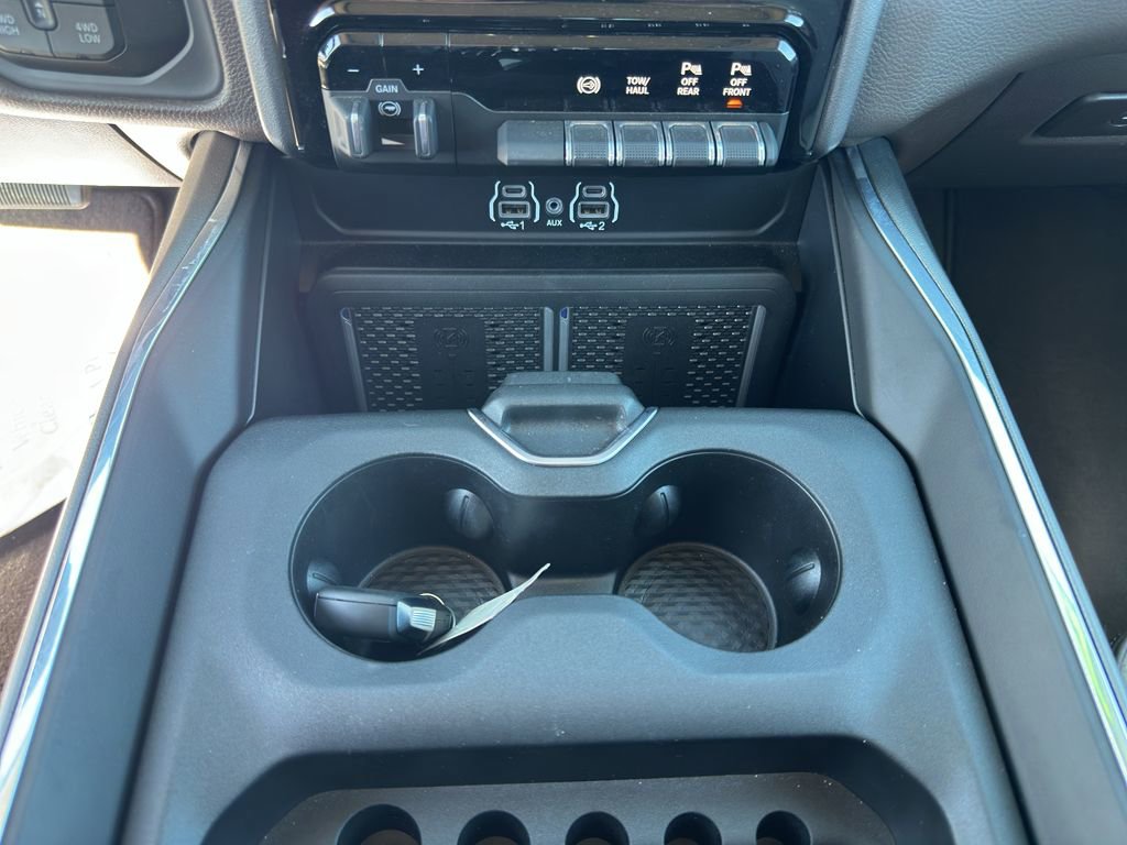 New 2025 RAM 2500 Laramie image 23