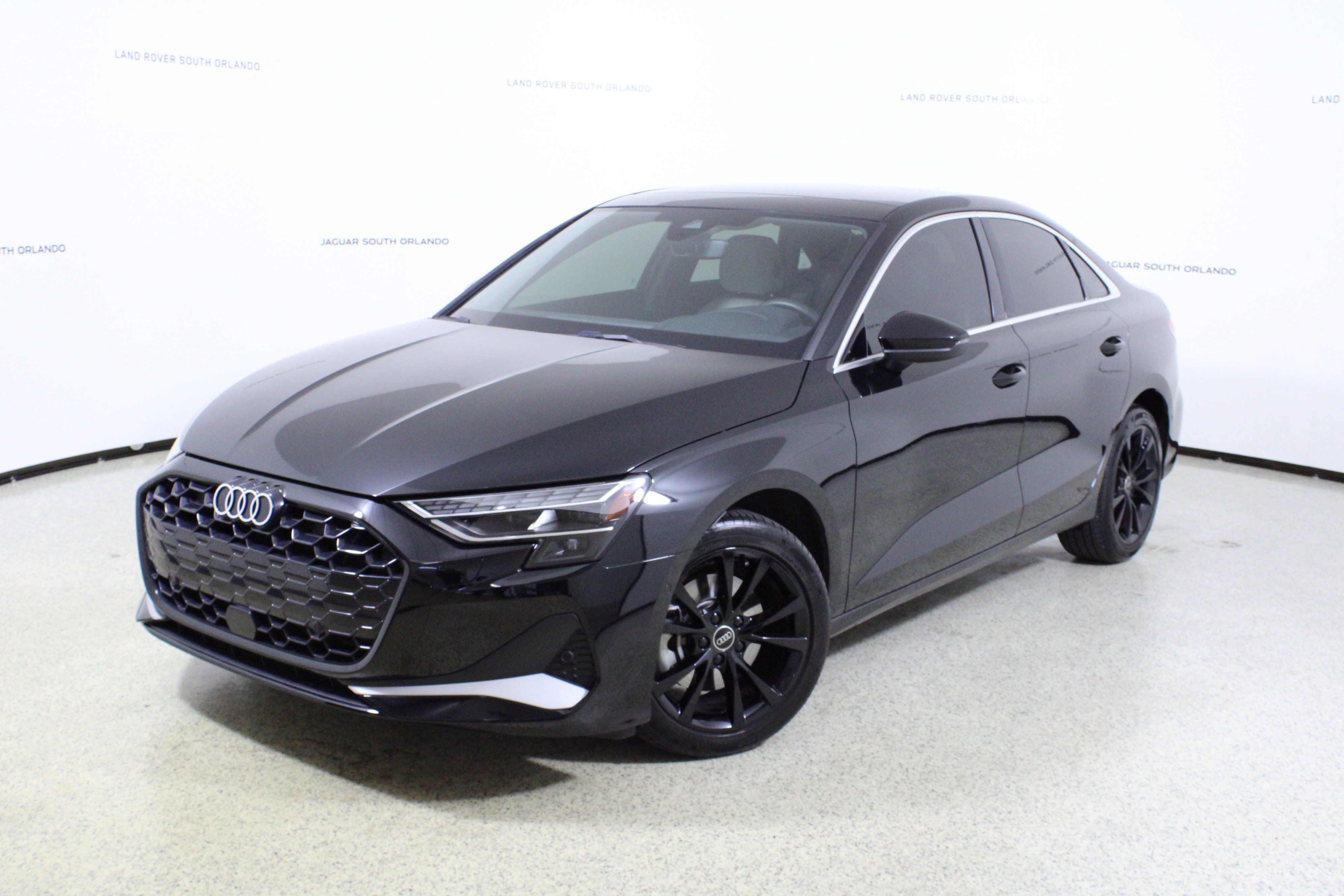 Used 2025 Audi A3 2.0T Premium image 1