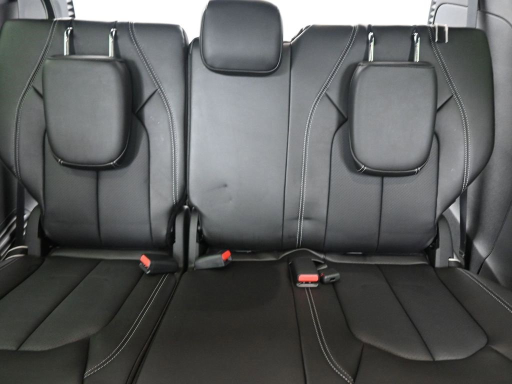 New 2026 Chrysler Pacifica Select image 14
