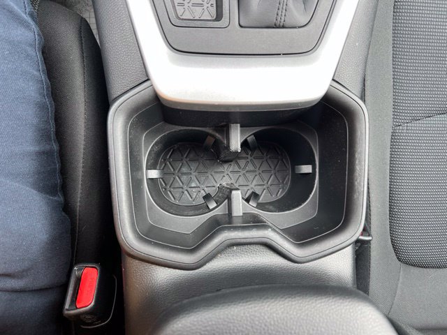 Used 2024 Toyota RAV4 LE AWD/4WD image 22