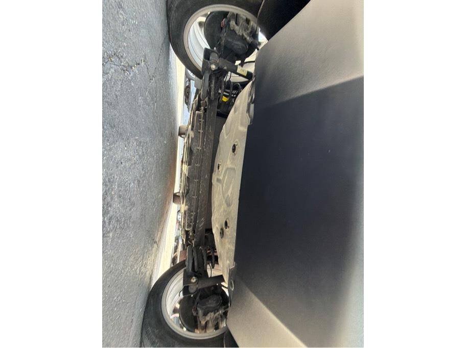 Used 2020 Chevrolet Bolt LT FWD image 32