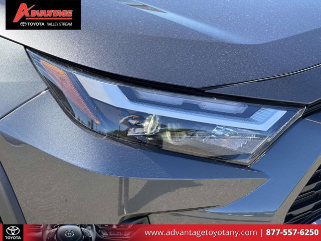Certified 2024 Toyota RAV4 LE AWD/4WD image 13