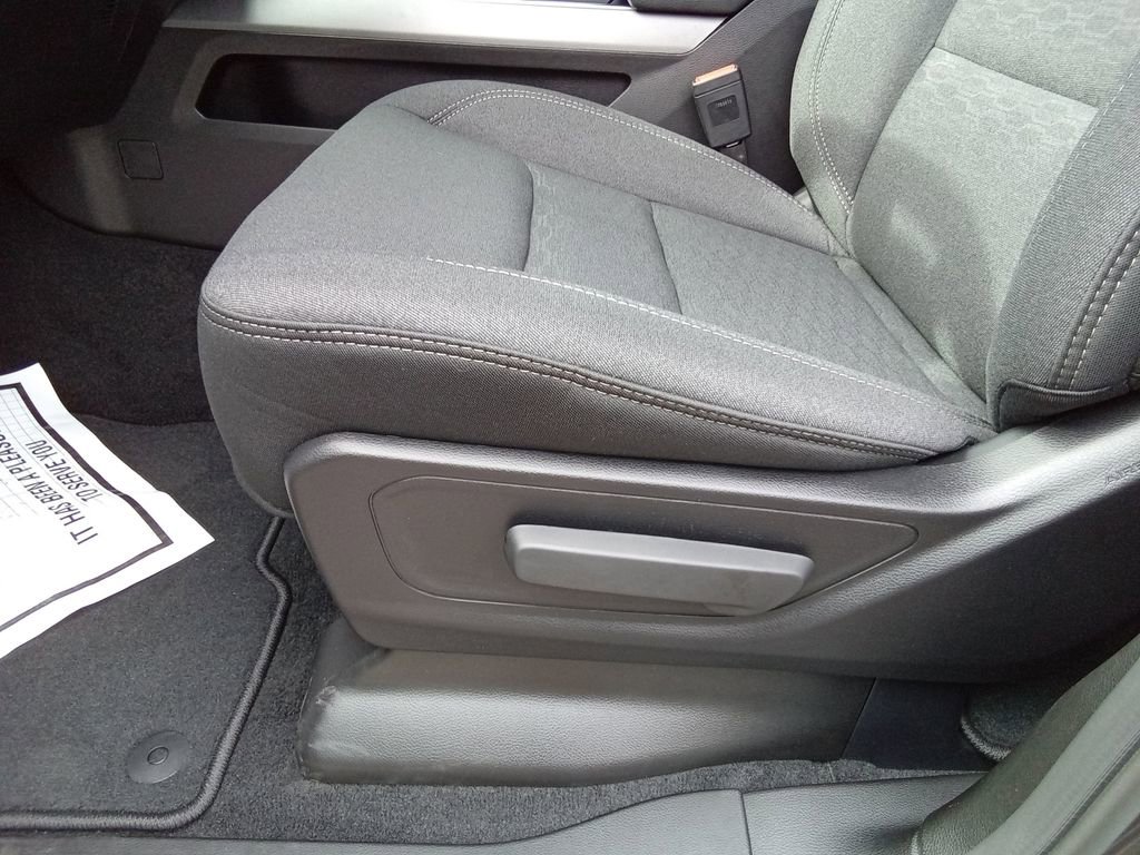 New 2026 RAM 1500 Express image 13