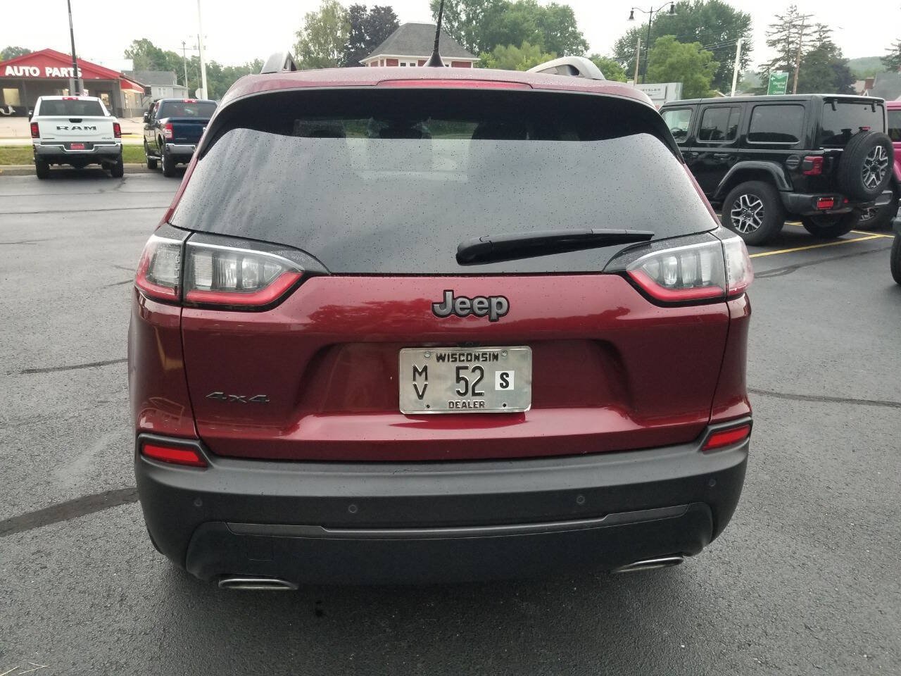 Used 2021 Jeep Cherokee Latitude Lux 80th Anniv w/ Quick Order Package 26U 80TH AWD/4WD image 6