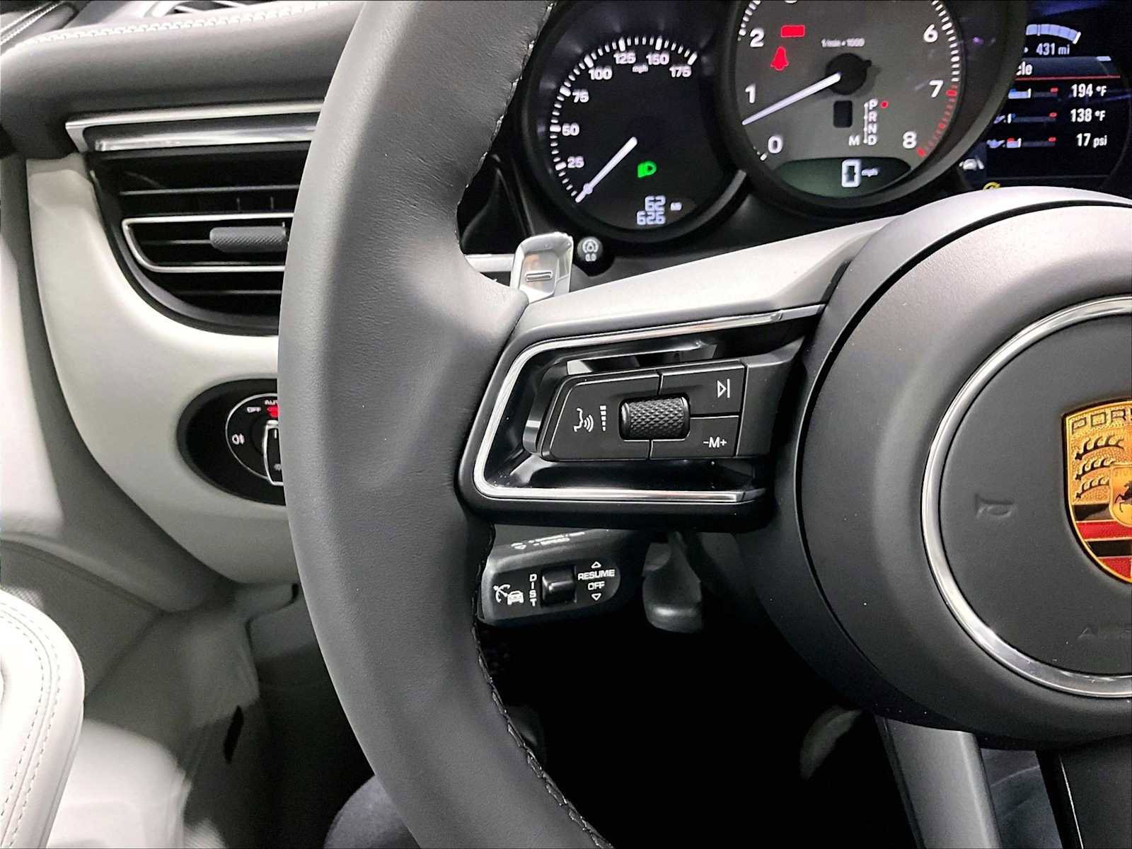 Used 2026 Porsche Macan S image 22