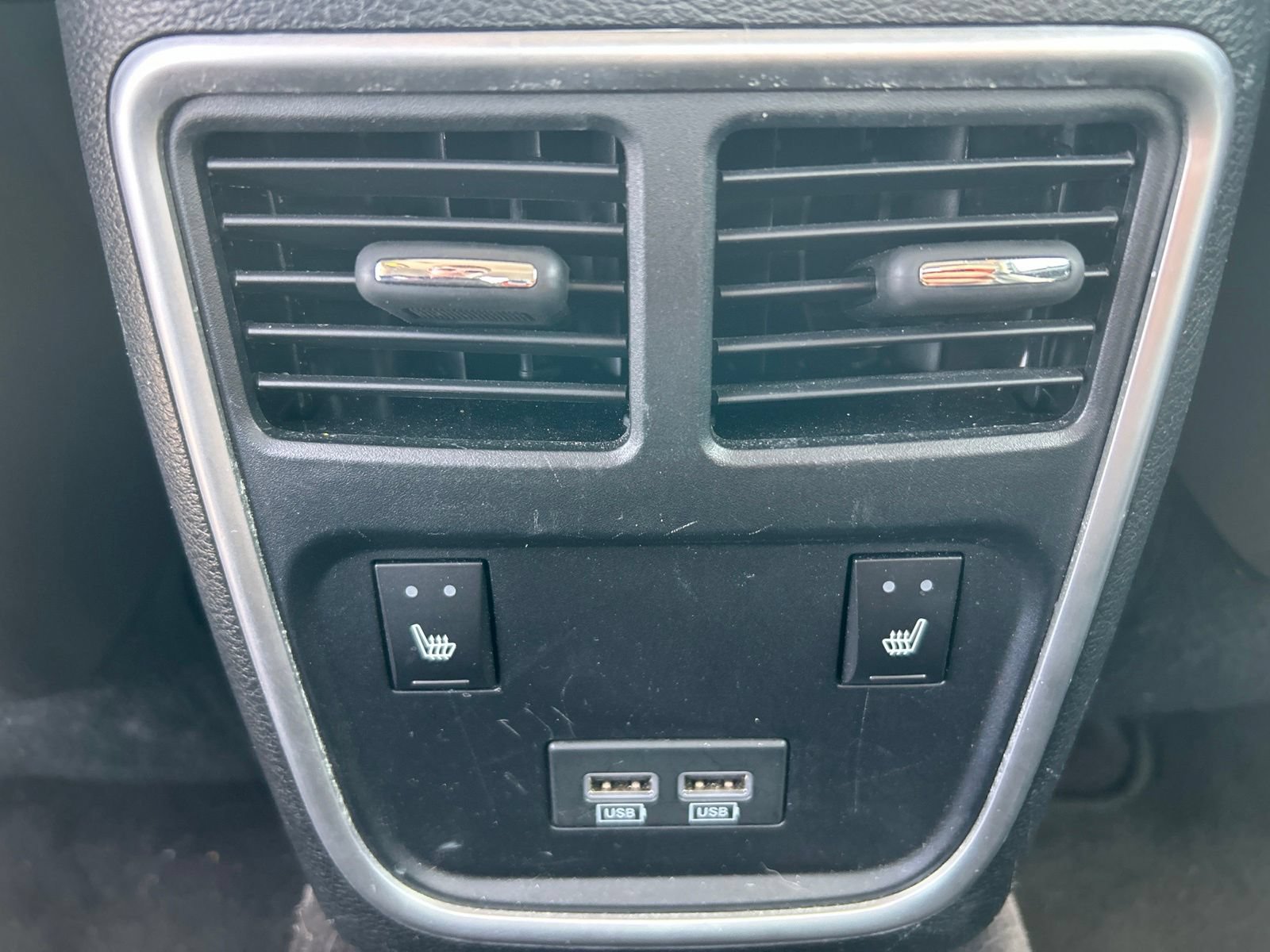 Used 2017 Chrysler 300 C w/ Safetytec Plus Group RWD image 24