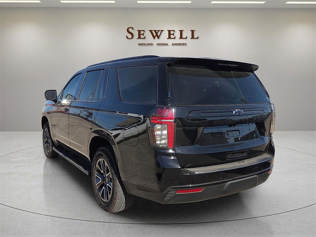 Used 2024 Chevrolet Tahoe Z71 w/ Luxury Package image 3