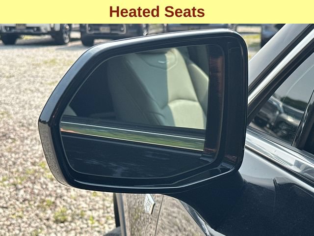 Used 2023 Cadillac XT4 Luxury w/ Driver Awareness Package AWD/4WD image 7