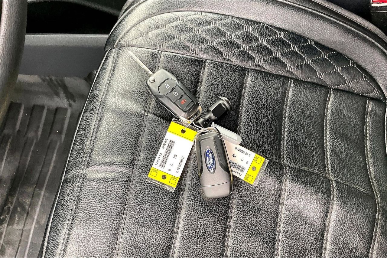 Used 2023 Ford F150 XL w/ STX Black Appearance Package image 33