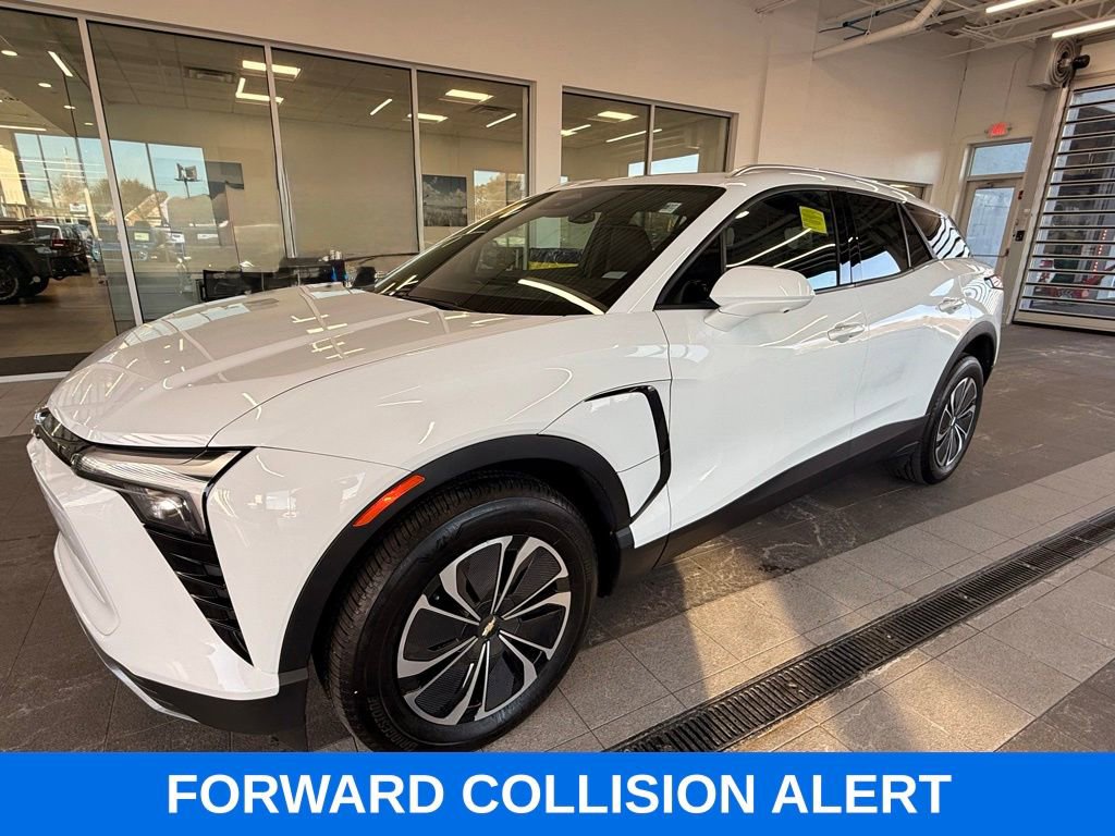 Used 2024 Chevrolet Blazer EV LT image 4