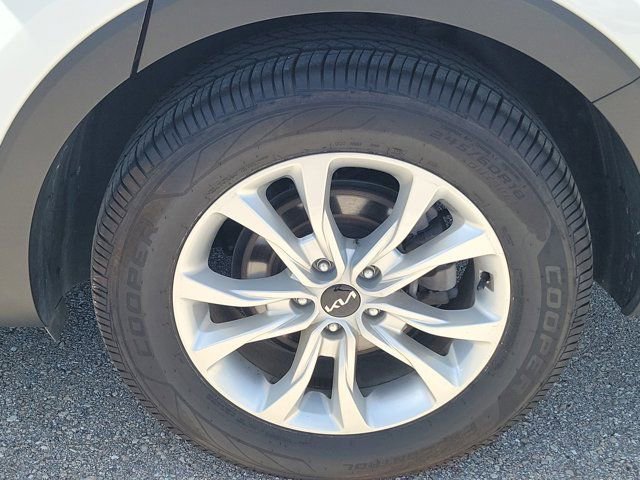 Used 2022 Kia Telluride LX AWD/4WD image 11