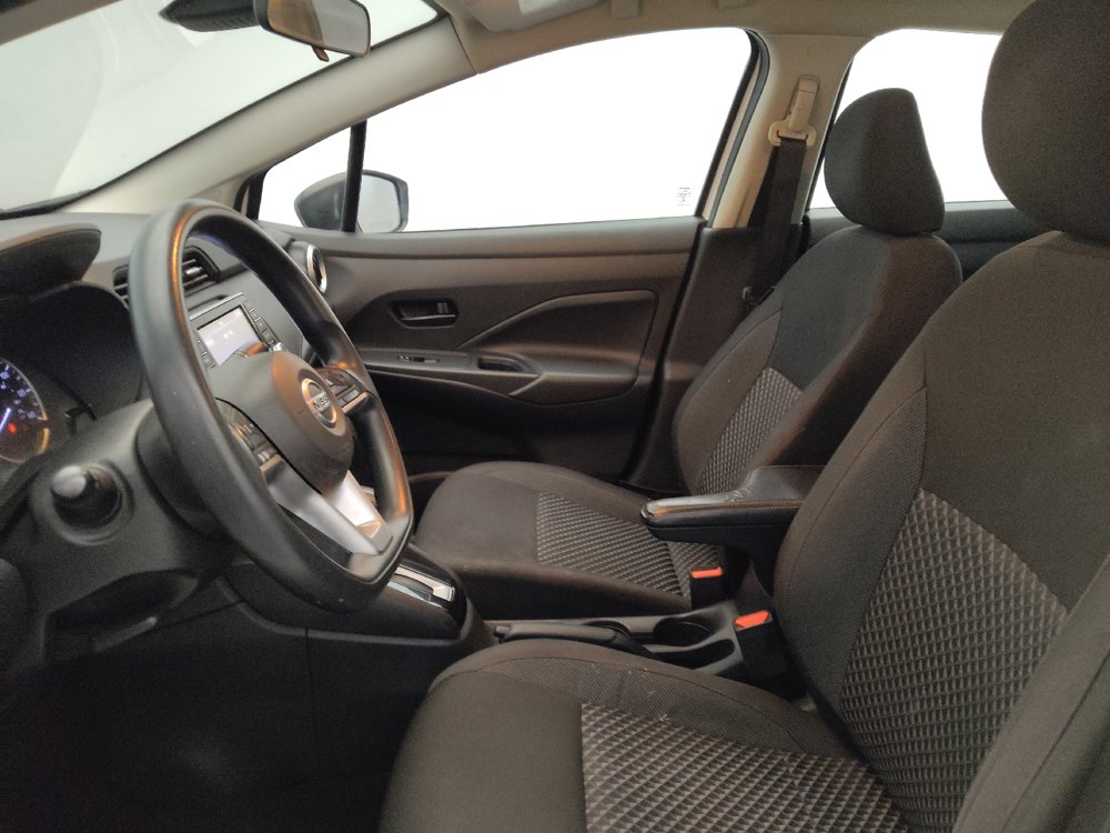Used 2020 Nissan Versa S FWD image 17