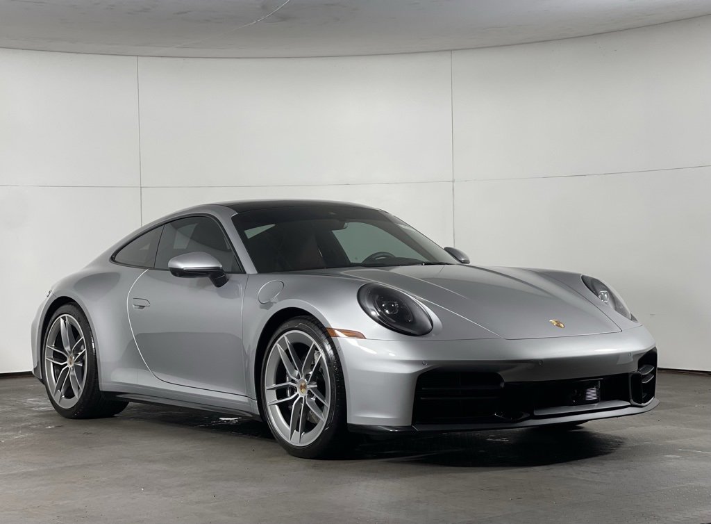 Certified 2025 Porsche 911 Carrera image 6