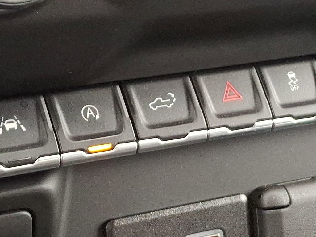 Used 2022 Chevrolet Silverado 1500 Custom image 25