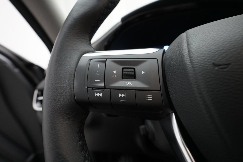 Used 2025 INFINITI QX60 Luxe AWD/4WD image 19