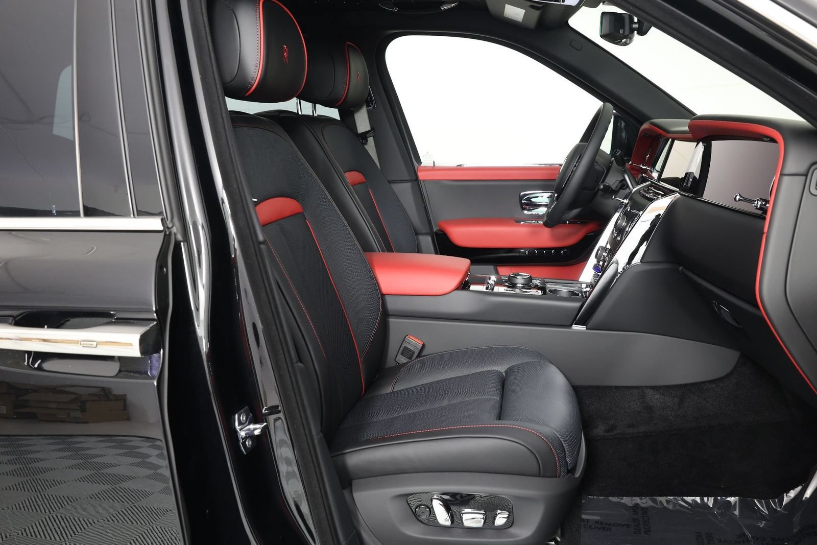 New 2026 Rolls-Royce Cullinan AWD/4WD image 34