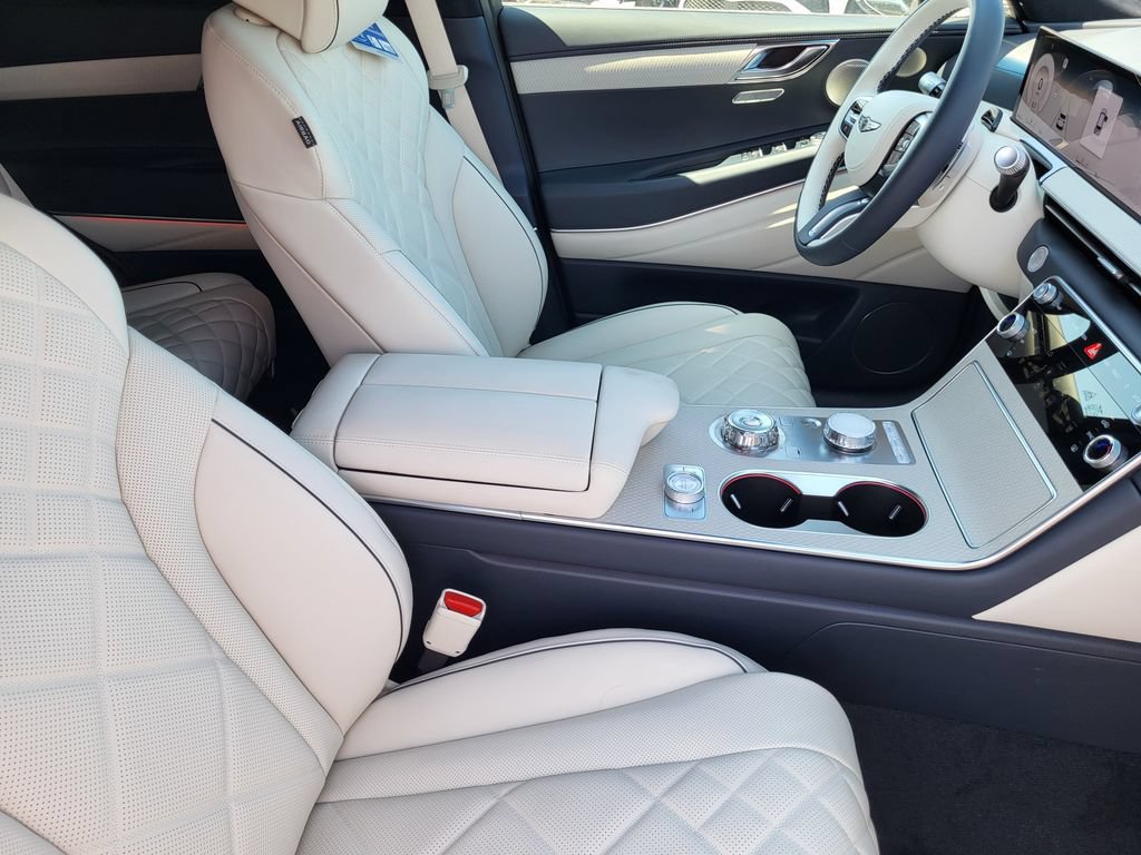 New 2027 Genesis GV80 3.5T Prestige AWD/4WD image 13