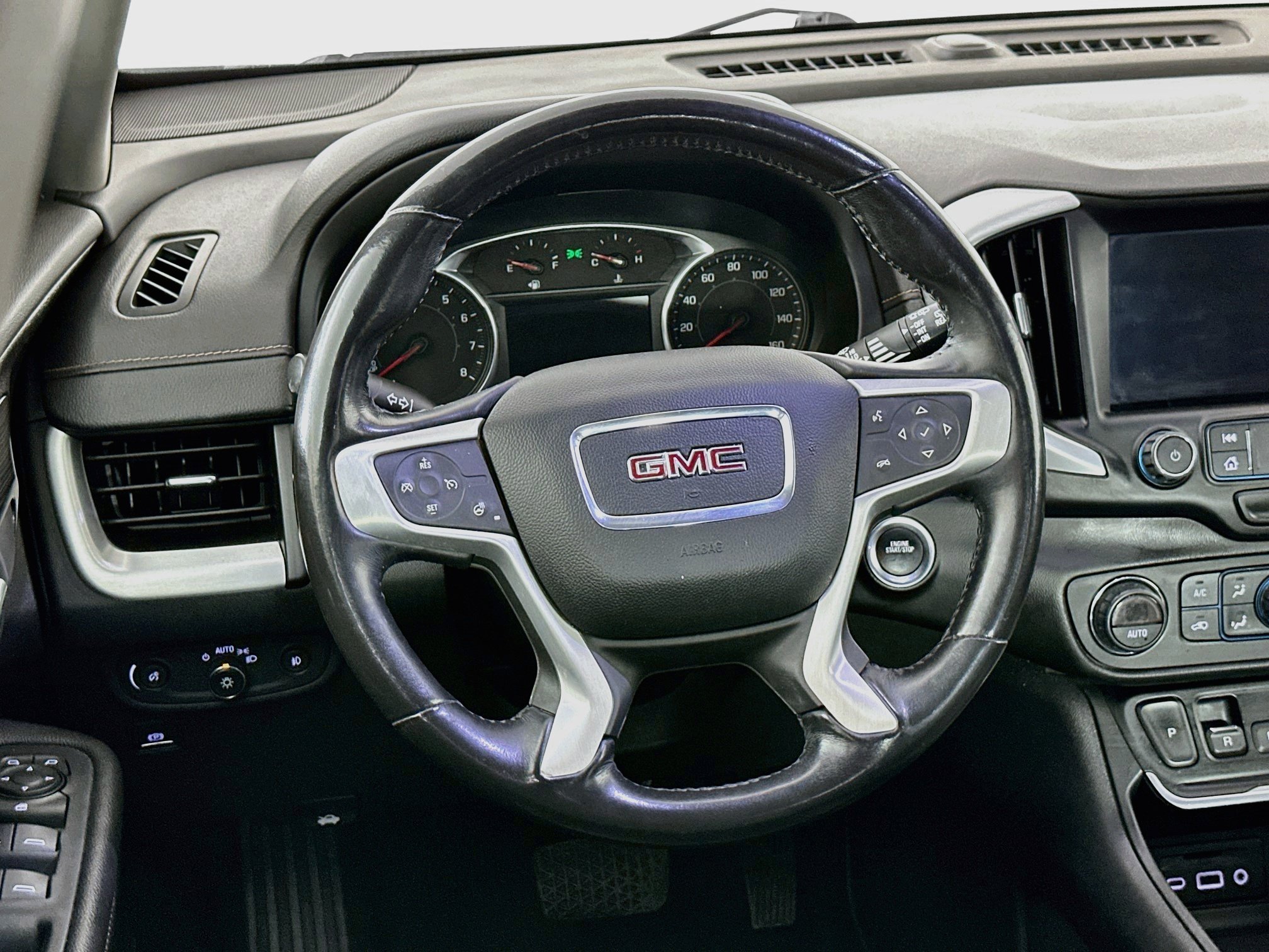 Used 2019 GMC Terrain SLT w/ Preferred Package FWD image 17