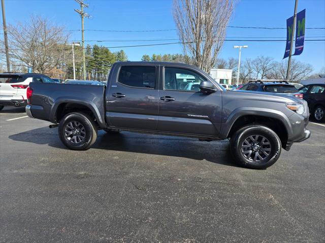 Certified 2023 Toyota Tacoma SR5 AWD/4WD image 9