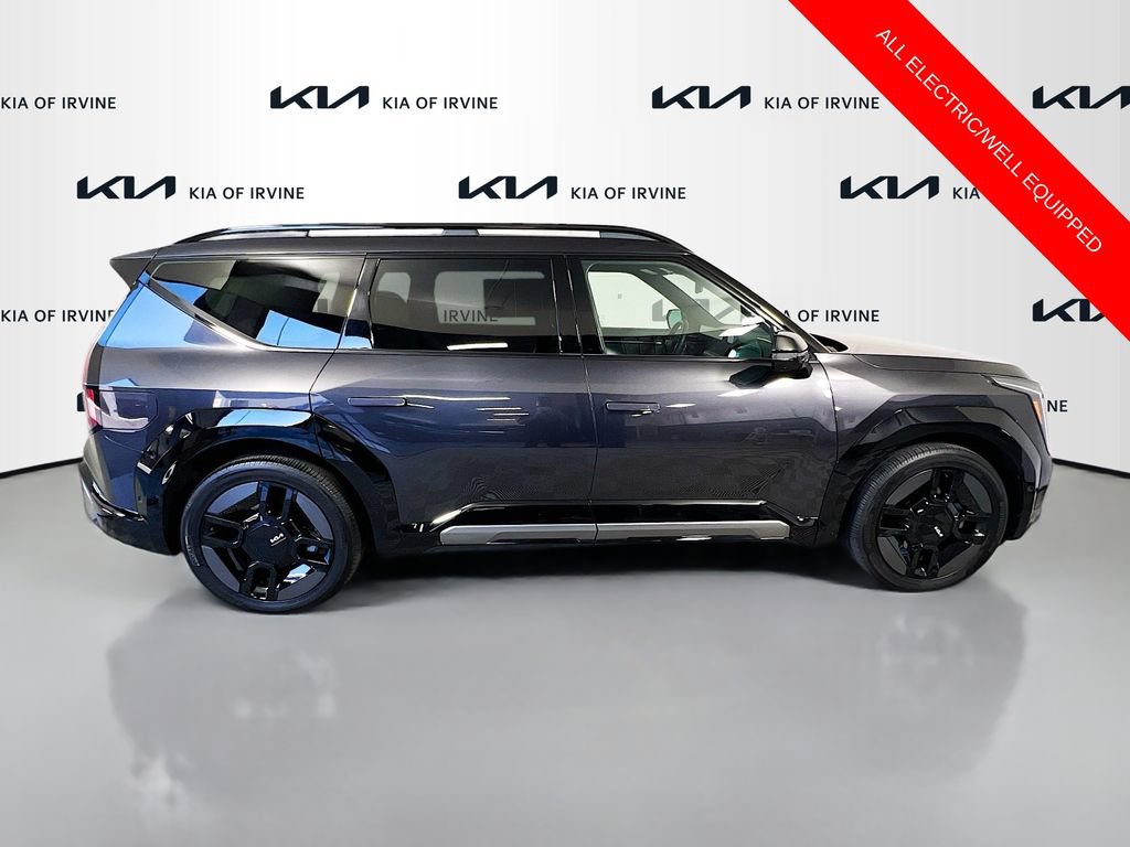 Certified 2024 Kia EV9 GT-Line AWD/4WD image 9