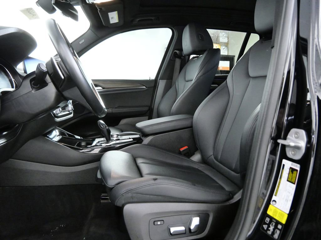 Used 2020 BMW X3 xDrive30i w/ Driving Assistance Package image 17