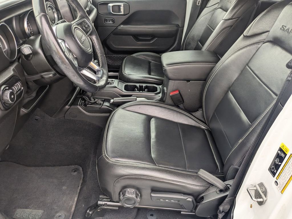 Used 2021 Jeep Wrangler Unlimited Sahara w/ Uconnect 4C Nav & Sound Group image 16