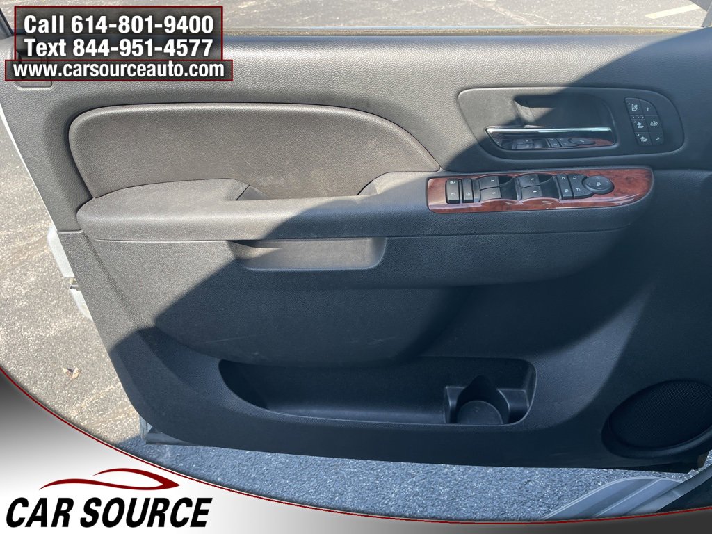 Used 2013 Chevrolet Suburban LTZ image 19