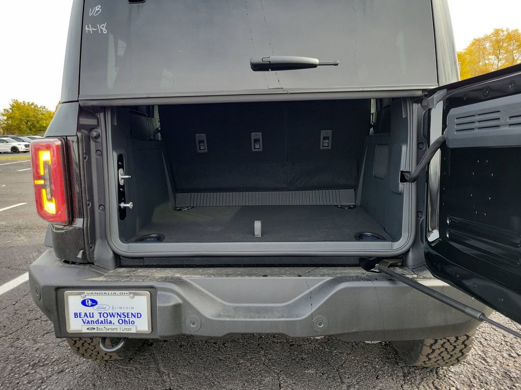 New 2025 Ford Bronco Outer Banks image 10