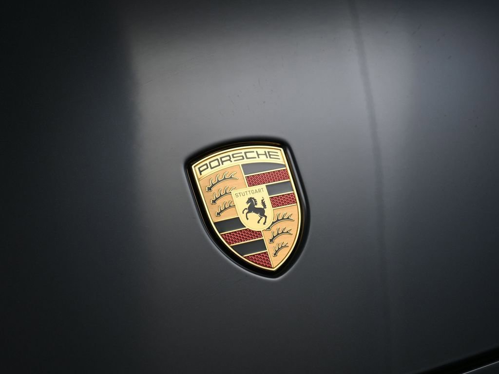 New 2026 Porsche 911 GTS image 13
