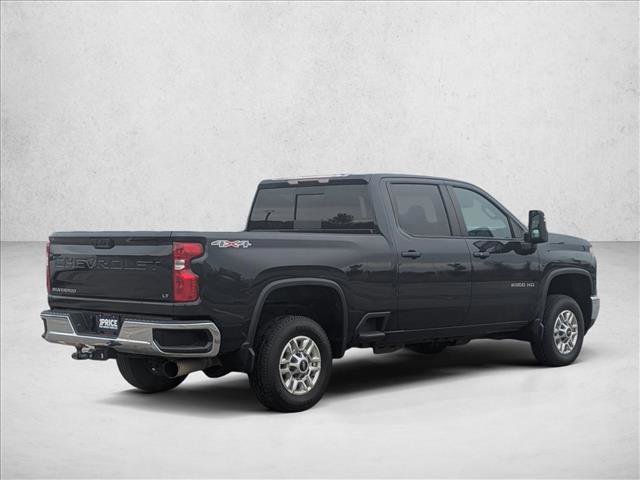 Used 2024 Chevrolet Silverado 2500 LT w/ Convenience Package image 5