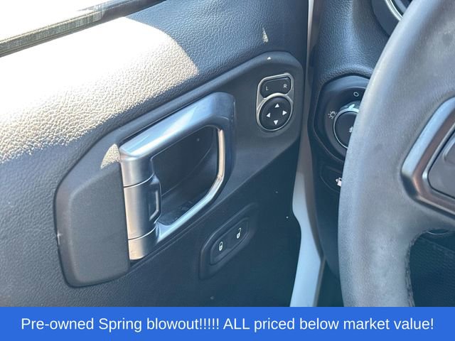 Used 2023 Jeep Wrangler Unlimited w/ Cold Weather Group AWD/4WD image 33
