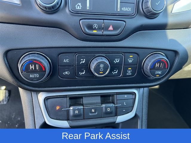 Certified 2022 GMC Terrain SLT w/ Infotainment Package II image 22