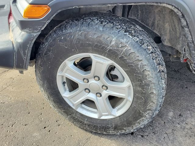 Used 2021 Jeep Wrangler Unlimited Sport image 2